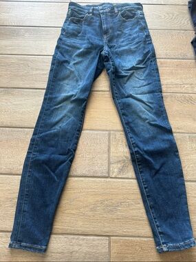 American Eagle Outfitters Dark Blue Skinny Jeans